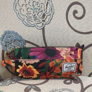 Herschel Supply Company Multicolor Floral Pouch